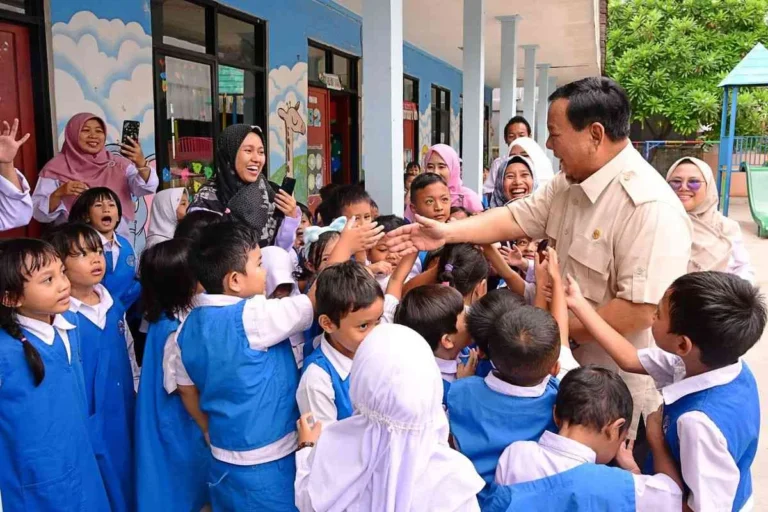 prabowo-dan-tk-kompas-6ac1efb234777c116124c012